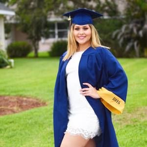 Meet your Posher, Rebecca